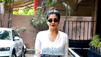 Photos: Raveena Tandon spotted at a salon