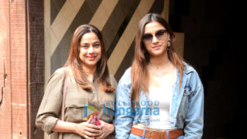 Photos: Saiee Manjrekar spotted with her mom at a gym in Juhu