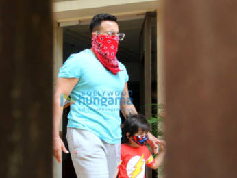Photos: Saif Ali Khan and Taimur Ali Khan spotted in Bandra