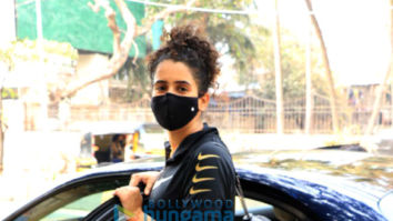 Photos Sanya Malhotra snapped in Juhu