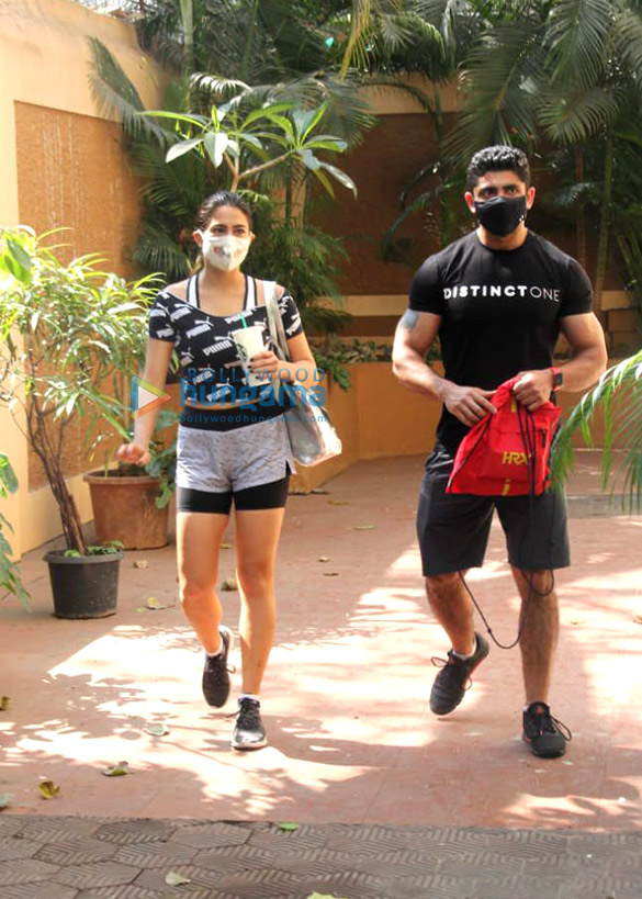 photos sara ali khan spotted at gym 2 2