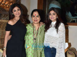 Photos: Shilpa Shetty, Shamita Shetty and others snapped at Bastian in Worli