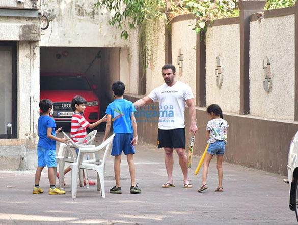 Photos: Sohail Khan spotted playing cricket Photos: Sohail Khan spotted playing cricket