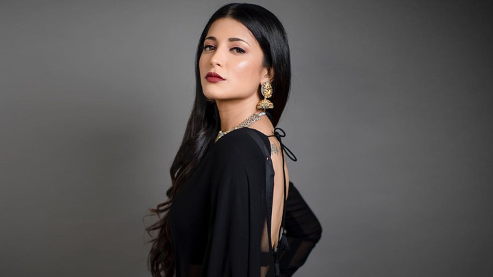 Shruti Haasan: “If there’s anything that’ll SAVE the world it is…”| Pitta Kathalu | Nag Ashwin Shruti Haasan: “If there’s anything that’ll SAVE the world it is…”| Pitta Kathalu | Nag Ashwin