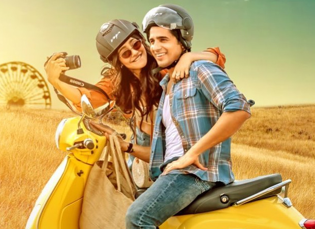 Sidharth Malhotra and Neha Sharma bring a whiff of fresh air in 'Thoda Thoda Pyaar' song