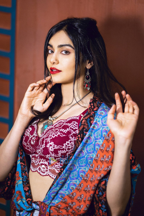 adah sharma 3 7