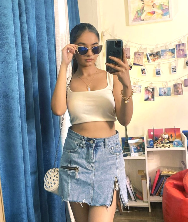 Anushka Sen gives major summer vibes in white tank top and denim mini skirt