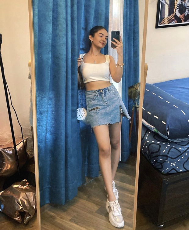 Anushka Sen gives major summer vibes in white tank top and denim mini skirt
