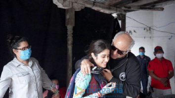 On the sets of the movie Good Luck Jerry