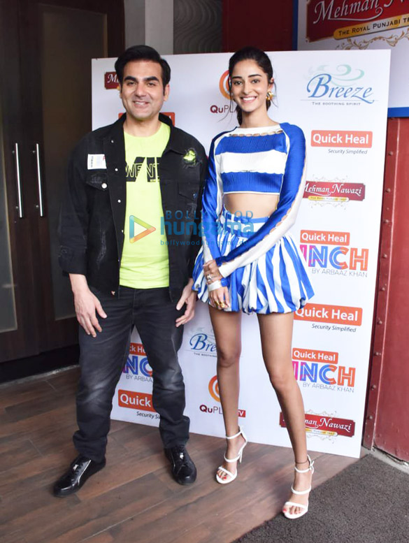 photos ananya panday snapped for arbaaz khans chat show in juhu 6