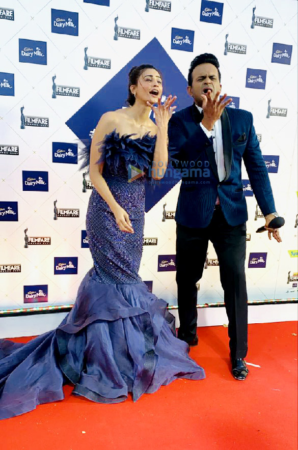 photos celebs grace the red carpet of 66th filmfare awards 2021 3