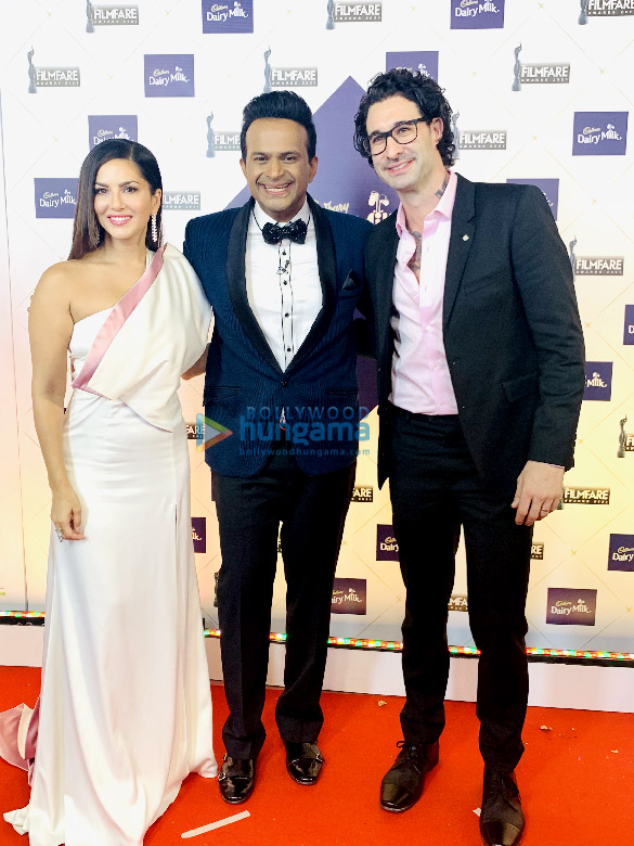 photos celebs grace the red carpet of 66th filmfare awards 3