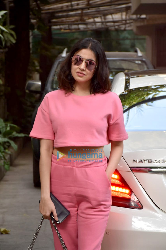 photos divya khosla kumar snapped at dubbing studio in juhu 1 2