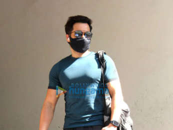 Photos: Emraan Hashmi spotted at a gym