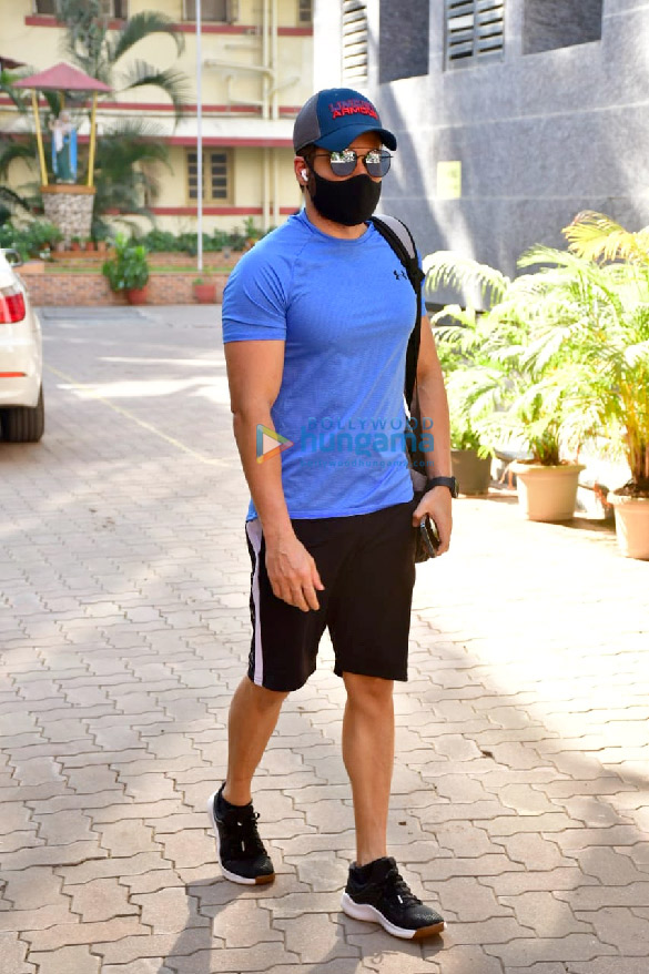 photos emraan hashmi spotted at gym 4
