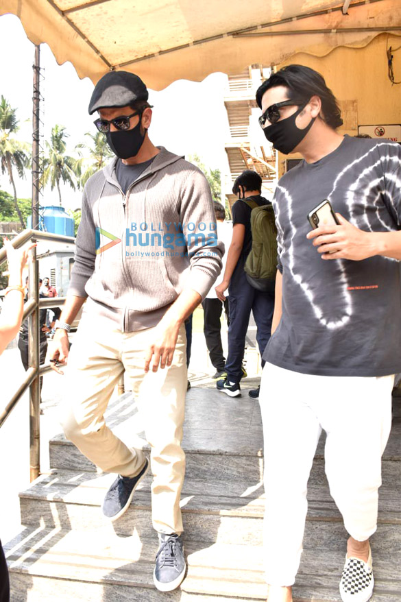 photos hrithik roshan snapped with his family and zayed khan at pvr juhu 2