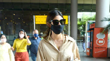Photos: Mouni Roy, Diana Penty and others snapped at the airport