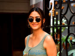 Photos: Mrunal Thakur snapped at the Excel Entertainment office
