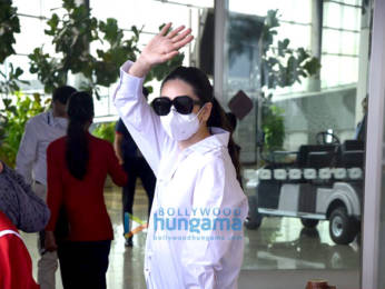 Photos: Parineeti Chopra, Karisma Kapoor and Karishma Tanna snapped at the airport