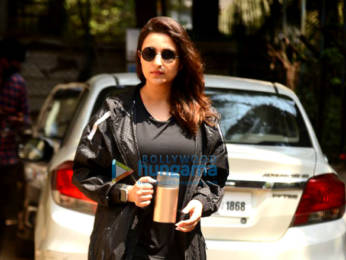Photos: Parineeti Chopra snapped at her boxing and dance class in Juhu