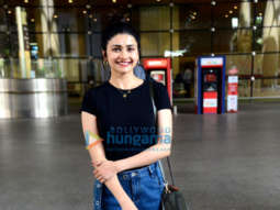 Photos: Pulkit Samrat, Kriti Kharbanda, Prachi Desai and Karishma Tanna snapped at the airport