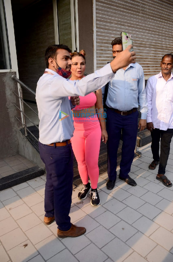 photos rakhi sawant snapped at a gym 0 1