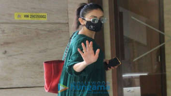 Photos: Rakul Preet Singh snapped in Santacruz