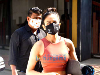 Photos: Rakul Preet Singh spotted at Anshuka Yoga in Bandra
