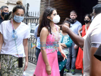Photos: Sara Ali Khan and Mira Rajput snapped in Juhu