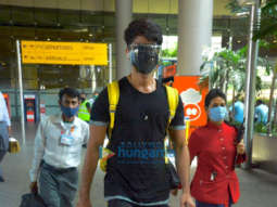 Photos: Shahid Kapoor, Hema Malini, Faruk Kabir and others snapped at the airport