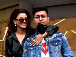 Photos: Urvashi Rautela snapped at a cafe in Juhu