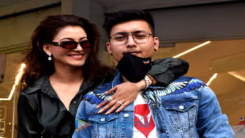 Photos: Urvashi Rautela snapped at a cafe in Juhu