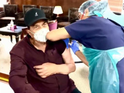 Dharmendra gets first dose of COVID-19 vaccine, watch video 