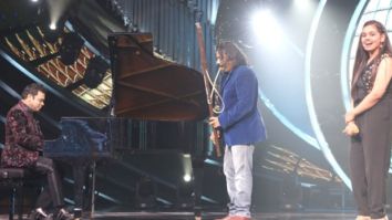 A.R. Rahman plays piano during Shanmukhapriya’s performance on Indian Idol Season 12