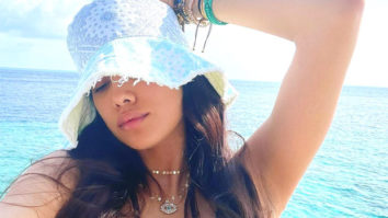Janhvi Kapoor understand hype around Maldives, shares glorious pictures from her beach vacation 