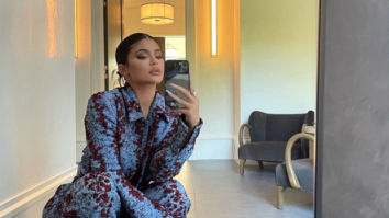 Kylie Jenner colour-coordinates in head-to-toe Bottega Veneta worth over Rs. 7 lakhs Kylie Jenner colour-coordinates in head-to-toe Bottega Veneta worth over Rs. 7 lakhs