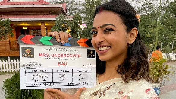 On The Sets Of The Movie Mrs. Undercover