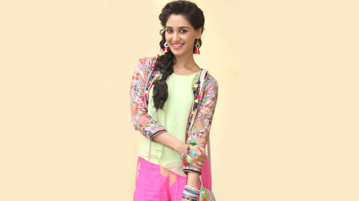 Nikita Dutta: “All my education, my upbringing is WASTE if I don’t VOICE my opinion” | The Big Bull Nikita Dutta: “All my education, my upbringing is WASTE if I don’t VOICE my opinion” | The Big Bull