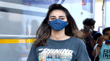 Photos: Ananya Panday snapped post shoot in Andheri