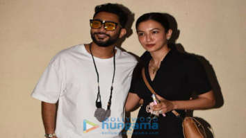 Photos: Gauahar Khan and Zaid Darbar spotted at Juhu PVR