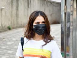 Photos: Kim Sharma spotted at a clinic in Bandra