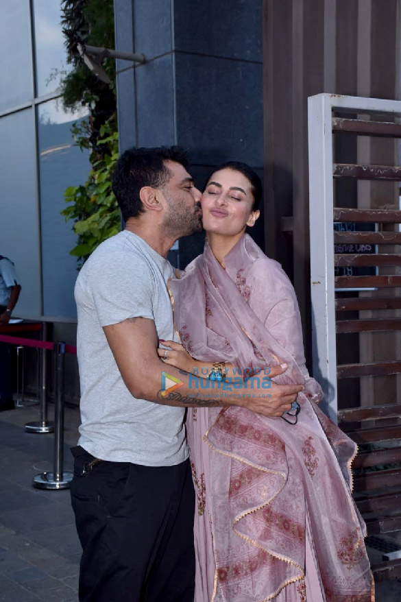 photos pavitra punia celebrates birthday with eijaz khan 1