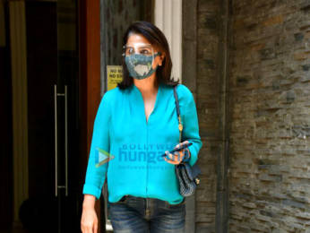 Photos: Ranbir Kapoor and Neetu Singh spotted at a clinic