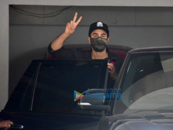 Photos: Ranbir Kapoor spotted at a clinic