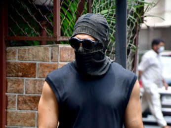 Photos: Ranveer Singh spotted at a dubbing studio in Bandra