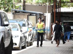 Photos: Tiger Shroff spotted at a dance class in Andheri