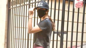 Sophie Choudry spotted with her pet dog in Bandra