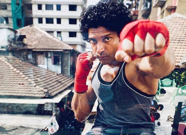 How Farhan Akhtar went from hating drills to learning the discipline of a boxer; this social media post says it all!