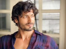 Vidyut Jammwal gifts his jacket worth Rs 40,000 to a photographer