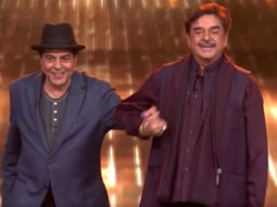Dharmendra presents Dance Deewane contestant with a reward of Rs 51; reveals the significance behind the amount